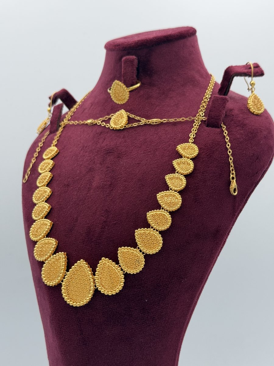 21K Gold Oval Set