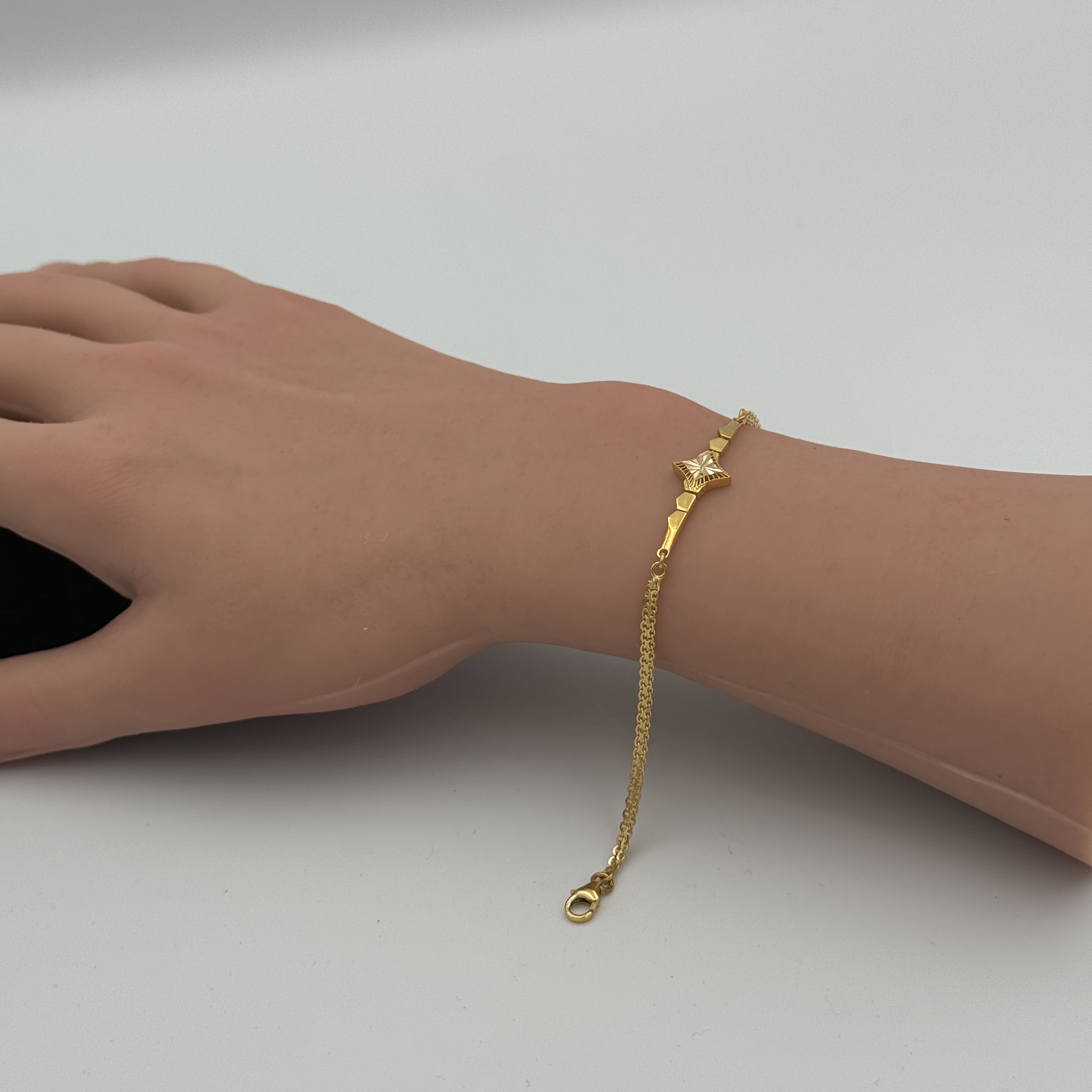 21K Gold Start Bracelet