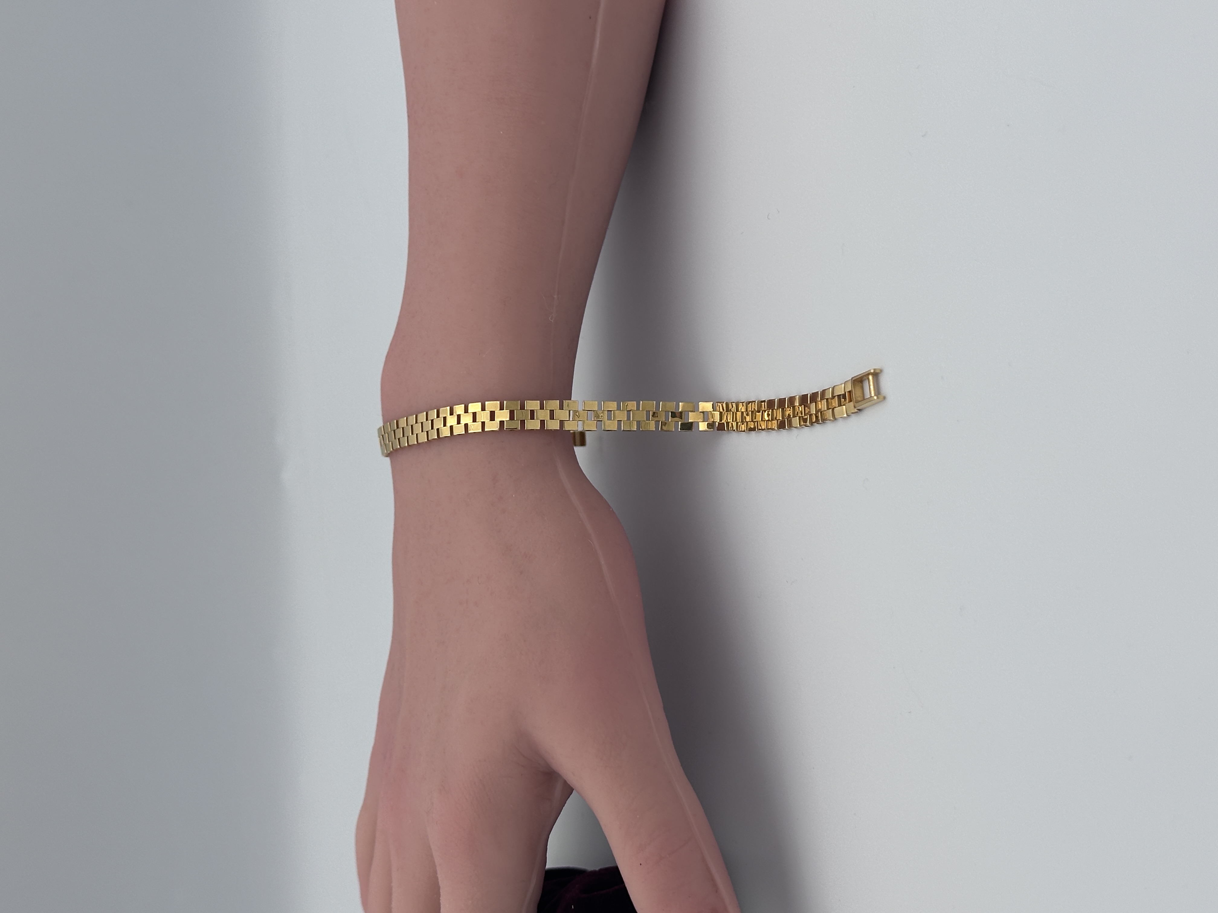 21K Gold Bracelet