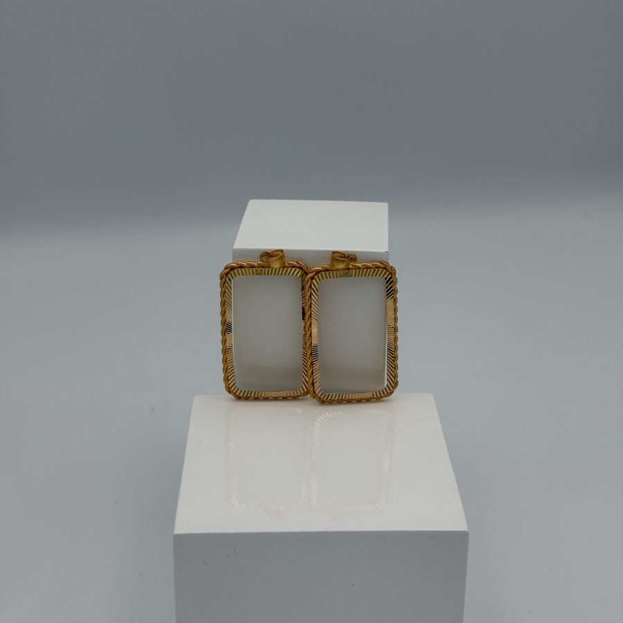 21K Gold Square Pendant