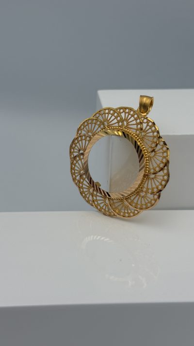 21K Gold Frame Pendant — 21K gold, Royal Jewelry
