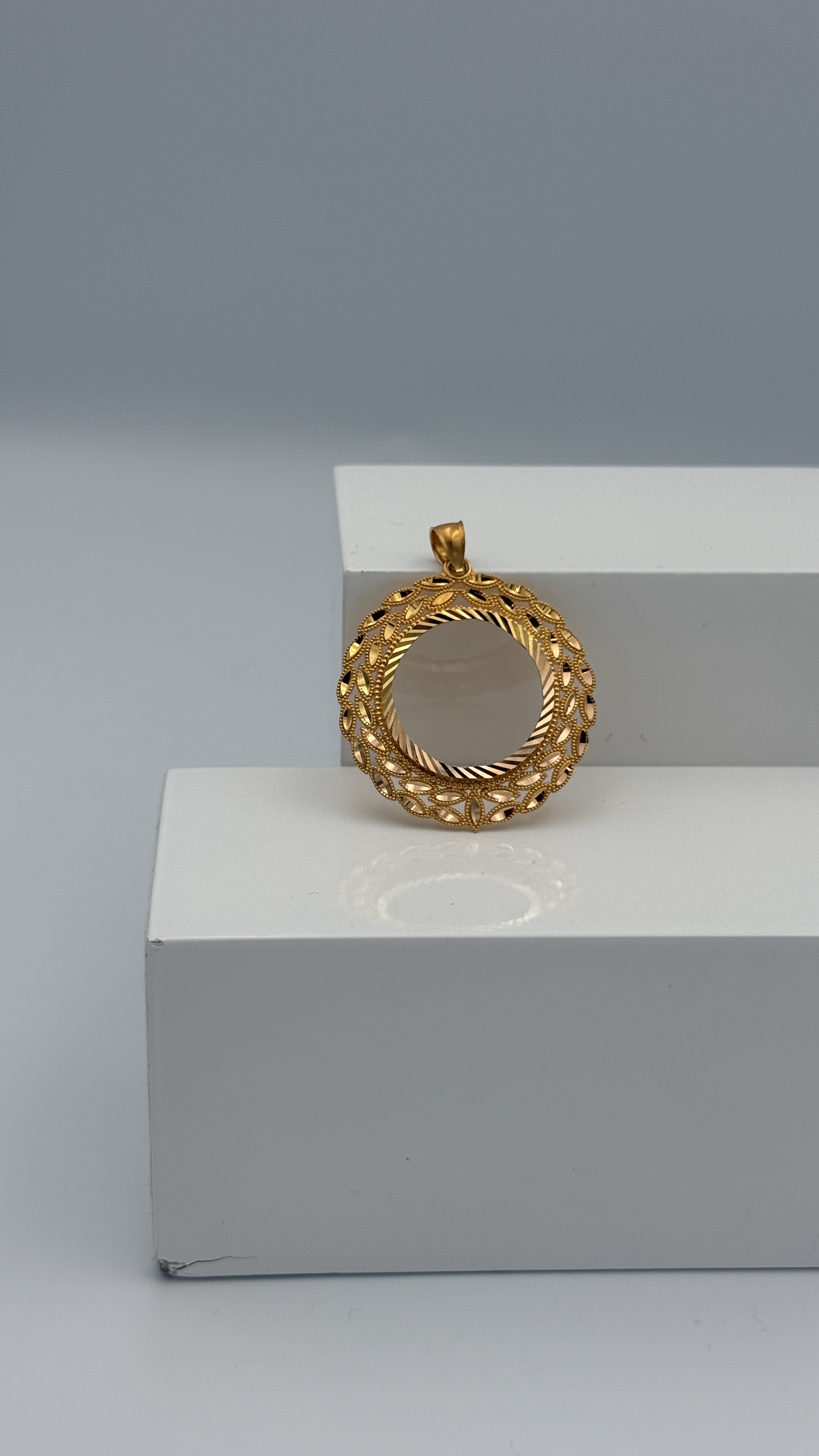 21K Gold Frame Pendant