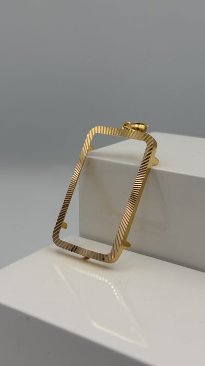 21K Gold Frame Pendant — 21K gold, Royal Jewelry