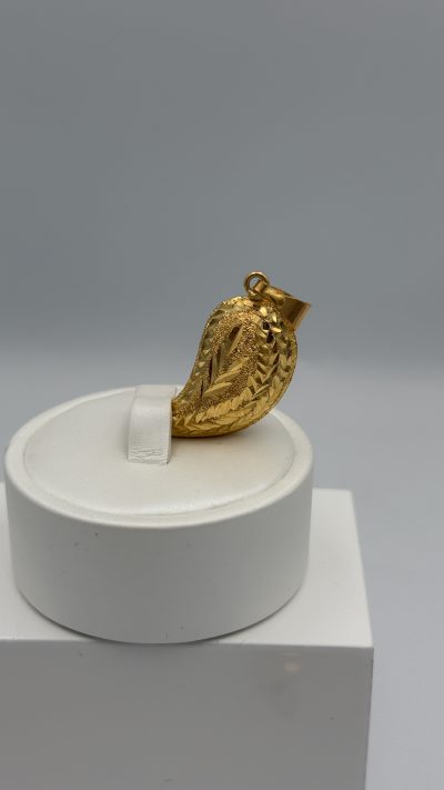 21K Gold Loza Pendant — 21K gold, Royal Jewelry