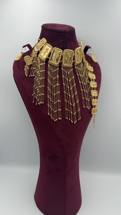 21K Gold Flower Necklace — 21K gold, Royal Jewelry