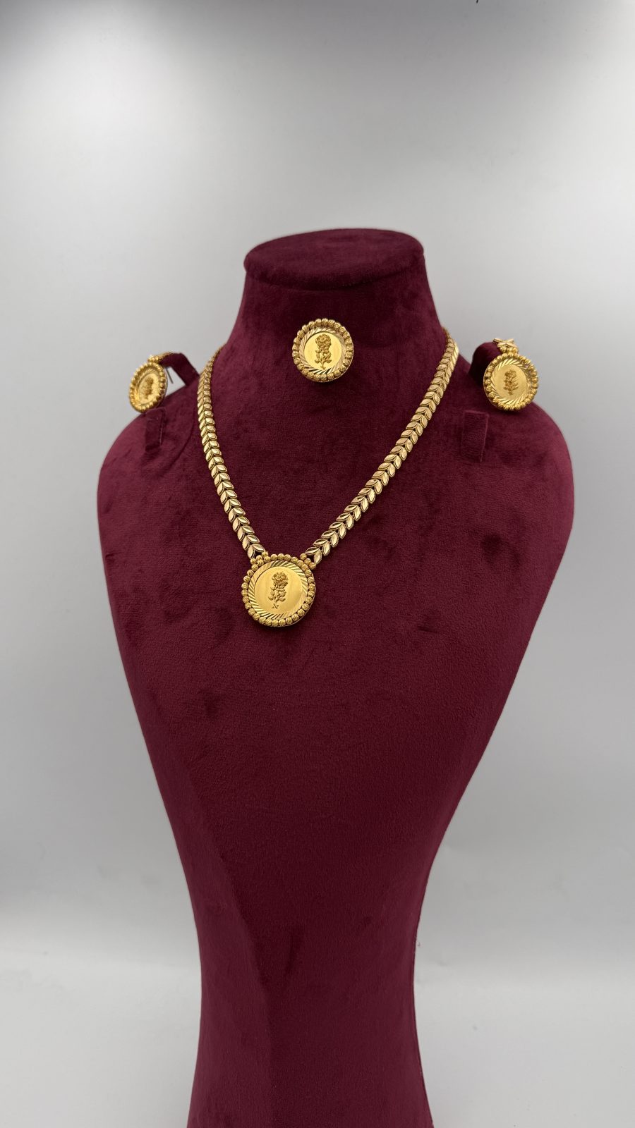 21K Gold Flower Necklace
