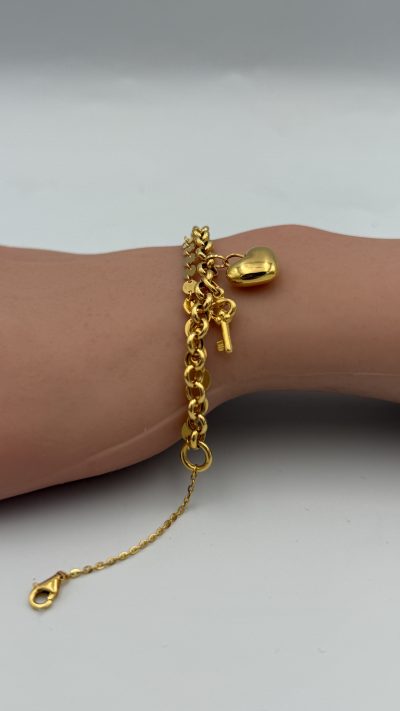 21K Gold Heart And Key Bracelet — 21K gold, Royal Jewelry